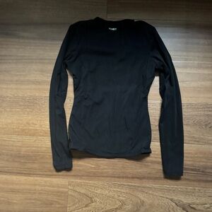 Pumiey Long Sleeve